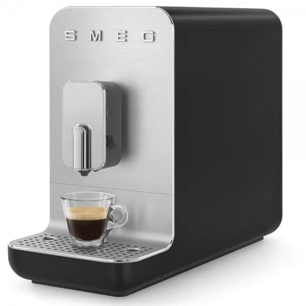 SMEG BCC13BLMEU Aparat de cafea espresso automat
