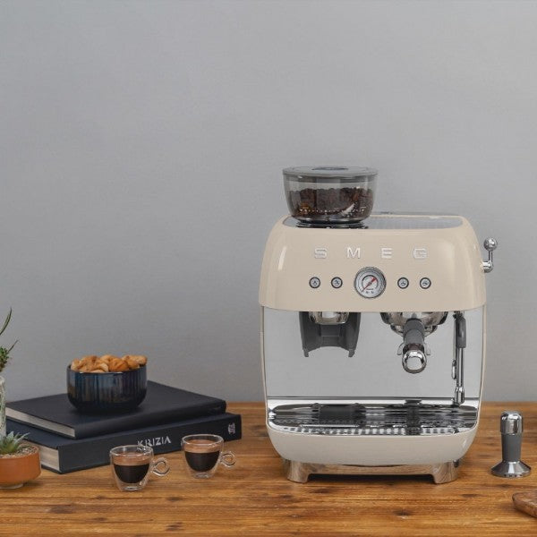 SMEG EGF03CREU Aparat de cafea espresso cu rasnita de cafea integrata