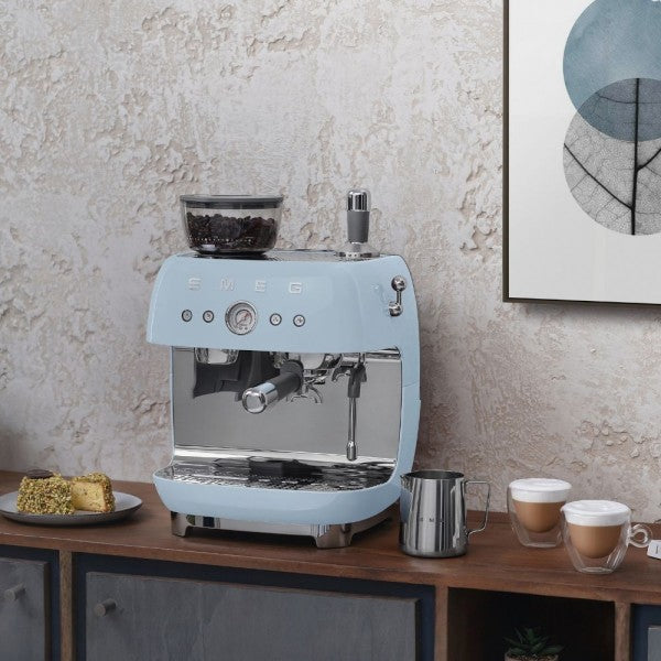 SMEG EGF03PBEU Aparat de cafea espresso cu rasnita de cafea integrata